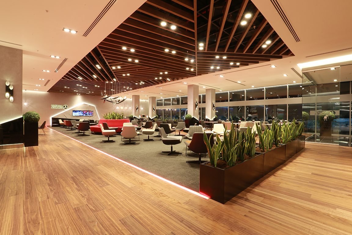 TURKISH AIRLINES LOUNGE ISTANBUL 