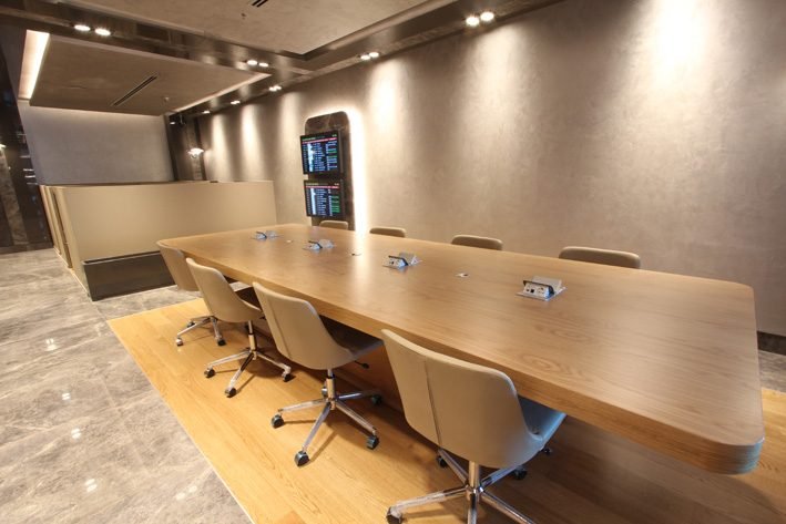 TAV LOUNGES