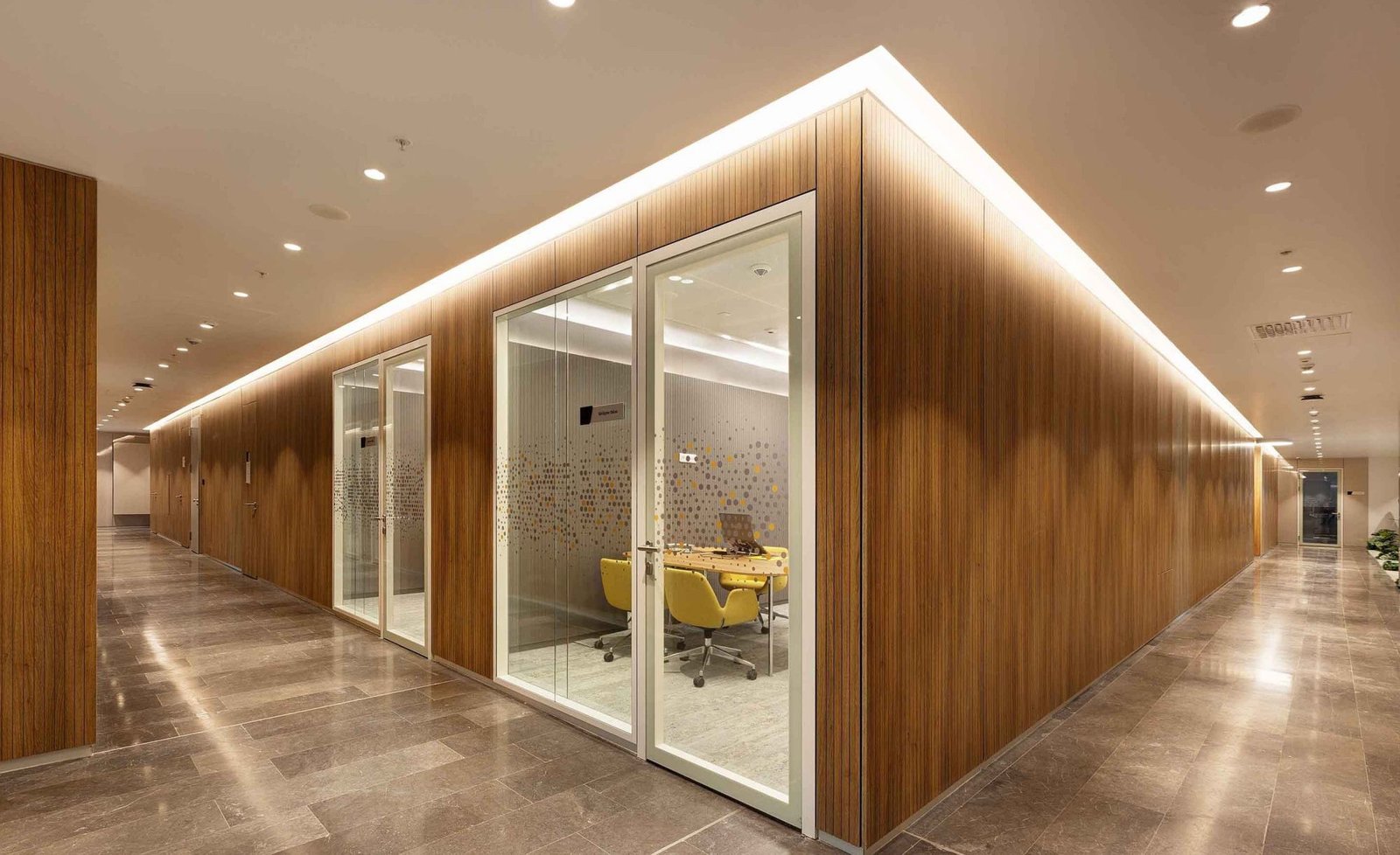 VAKIFBANK FINANCIAL CENTER CONFERENCE HALL