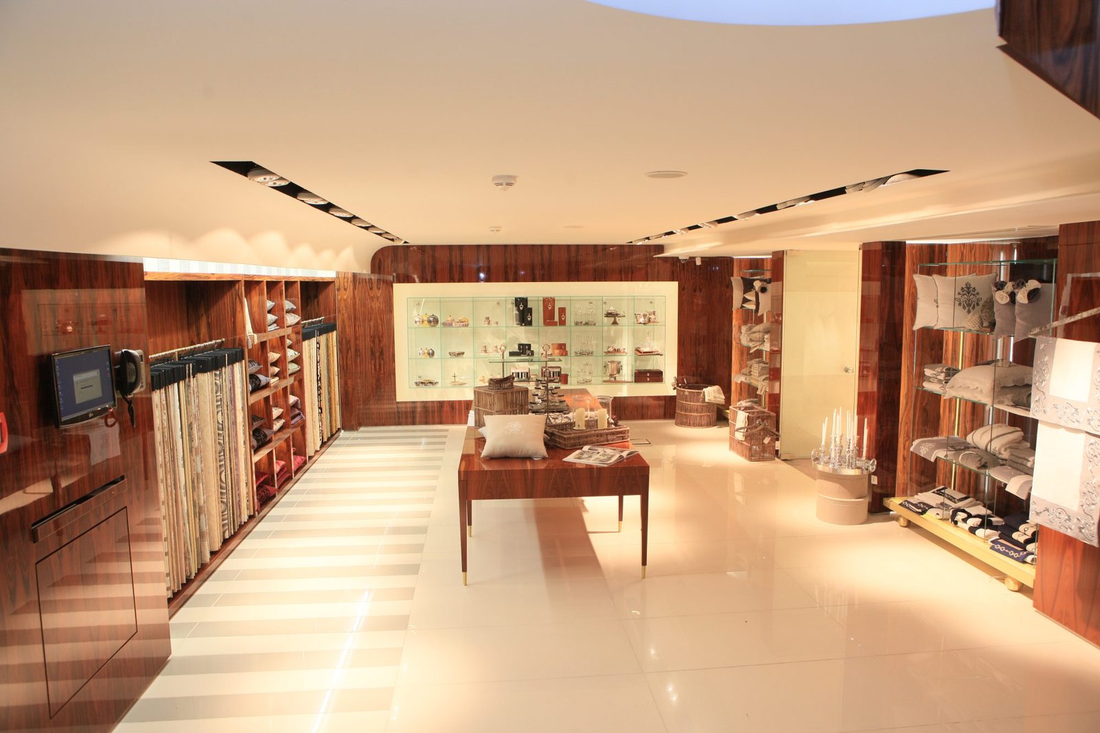VAKKO STORES